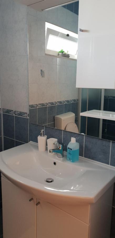 Appartamento Apartman Antonio Makarska Esterno foto