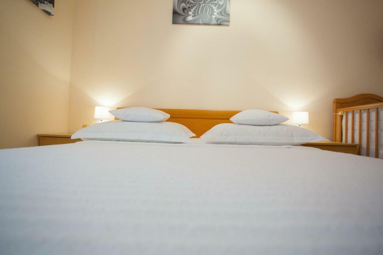 Appartamento Apartman Antonio Makarska Esterno foto