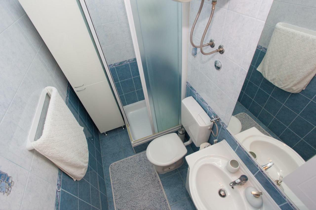 Appartamento Apartman Antonio Makarska Esterno foto