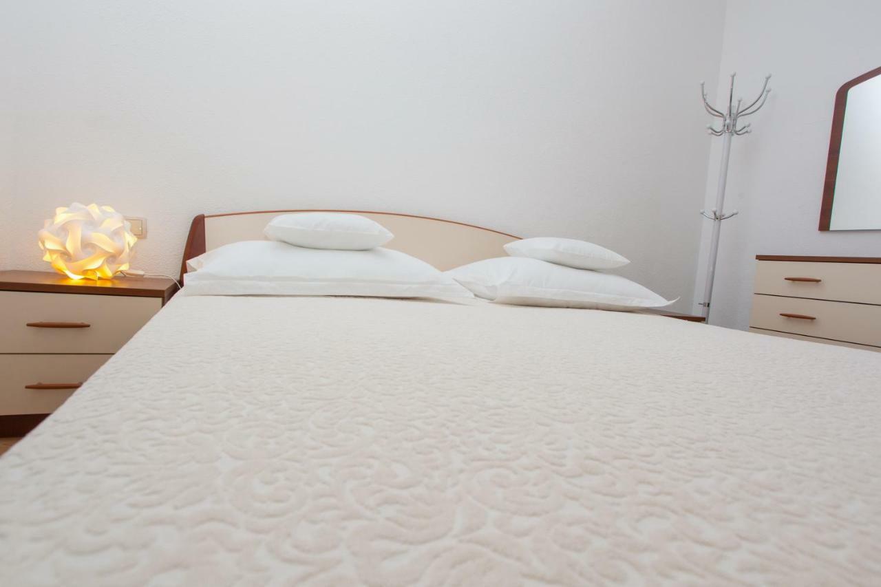 Appartamento Apartman Antonio Makarska Esterno foto